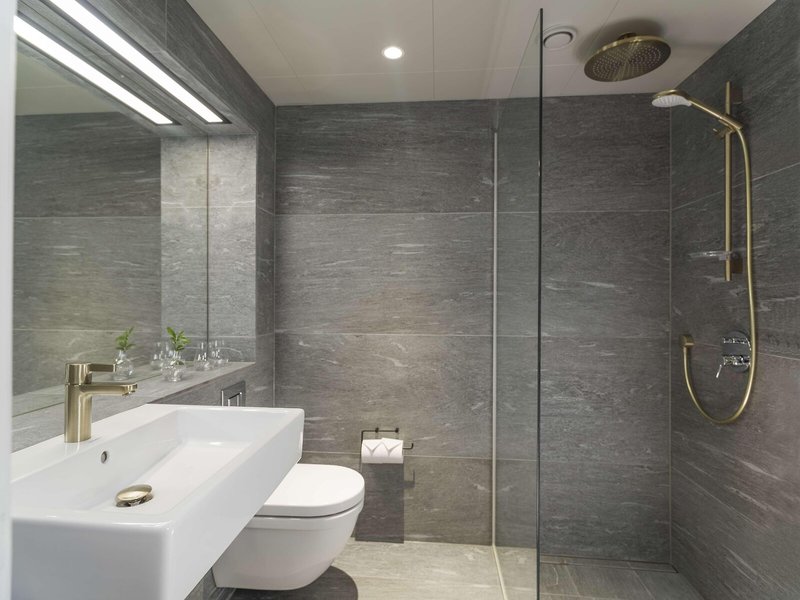 Radisson Collection Royal 9 - Bathroom Example
