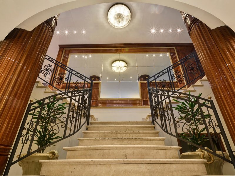 UNAHOTELS Scandinavia Milano 4
