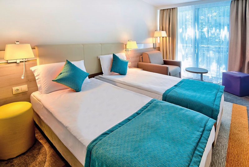 Ralitsa Aqua Club 25