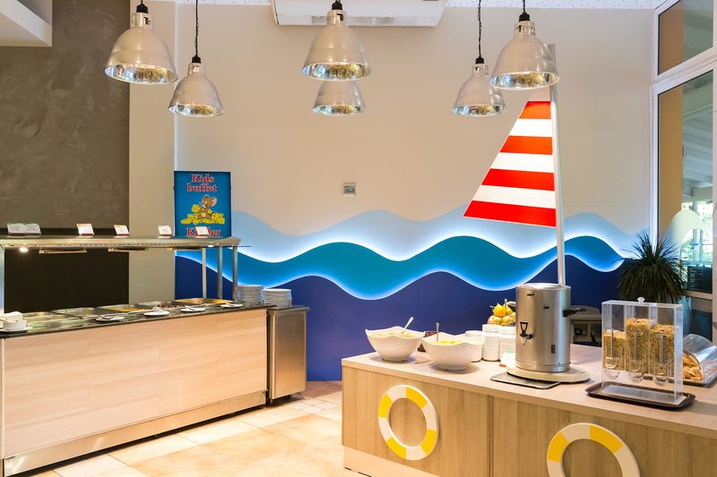 PrimaSol Ralitsa Aqua Club 12