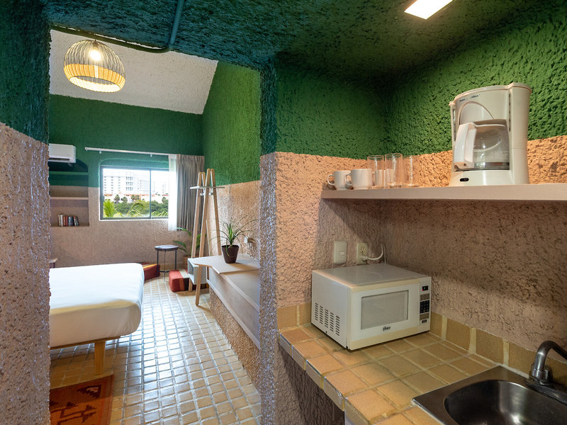 Selina Cancun Laguna Hotel Zone 17