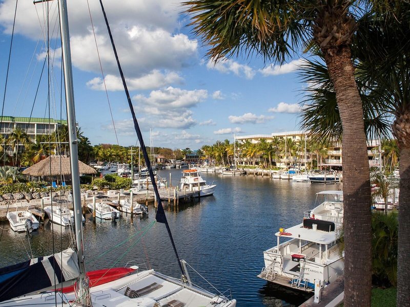 Courtyard Key Largo by Marriot 7