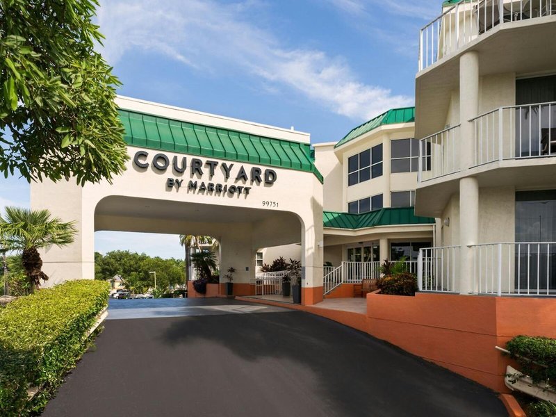 Courtyard Key Largo