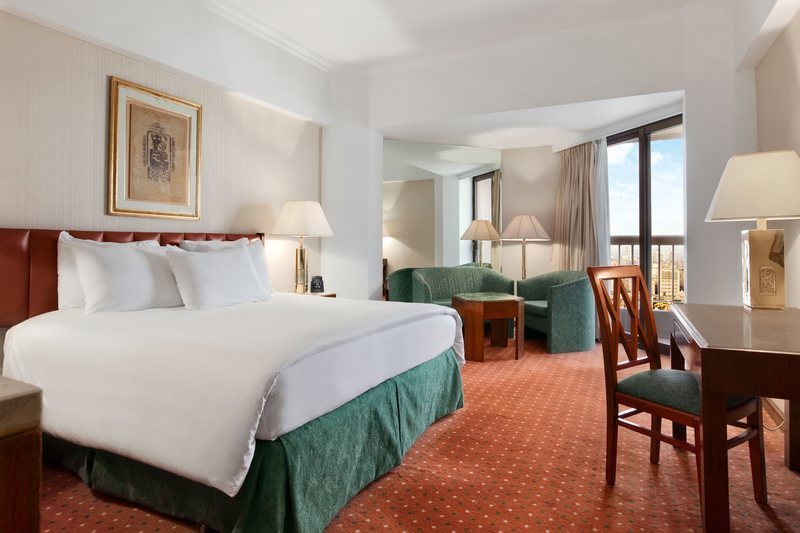 Ramses Hilton 5