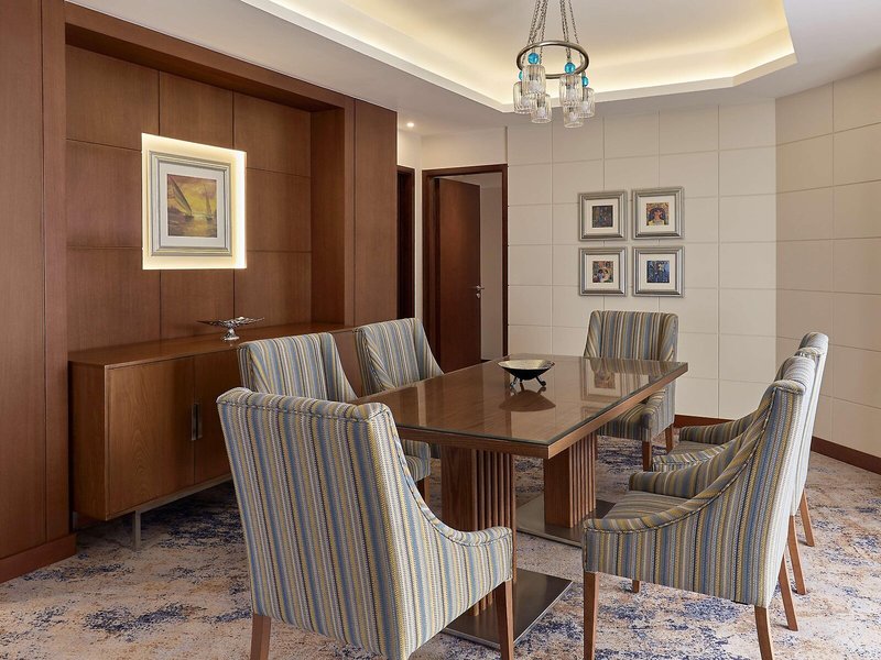 Ramses Hilton 47 - Health & Beauty