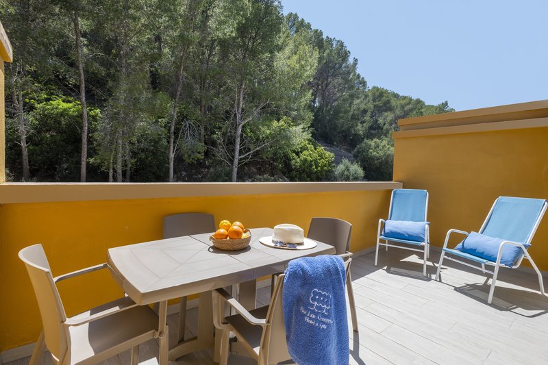 Flor Los Almendros Apartments 9