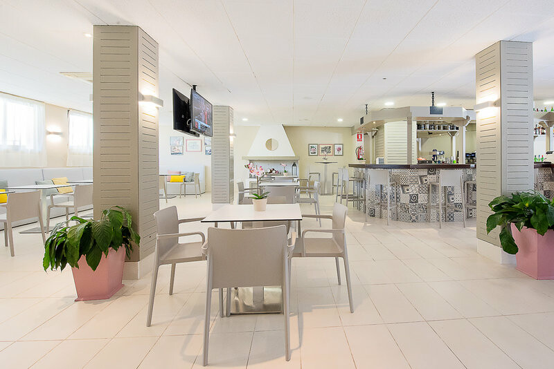 Flor Los Almendros Apartments 5