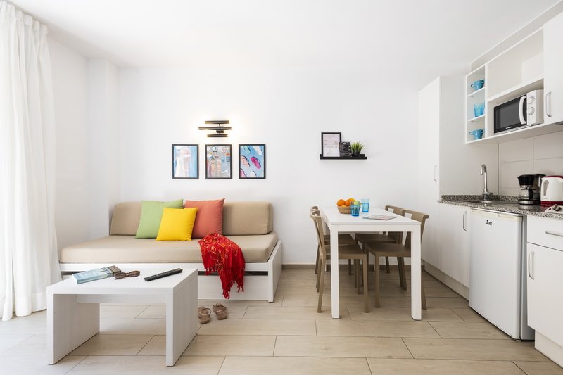 Flor Los Almendros Apartments 5