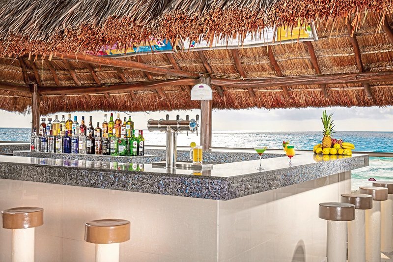 Crown Paradise Club Cancún 19