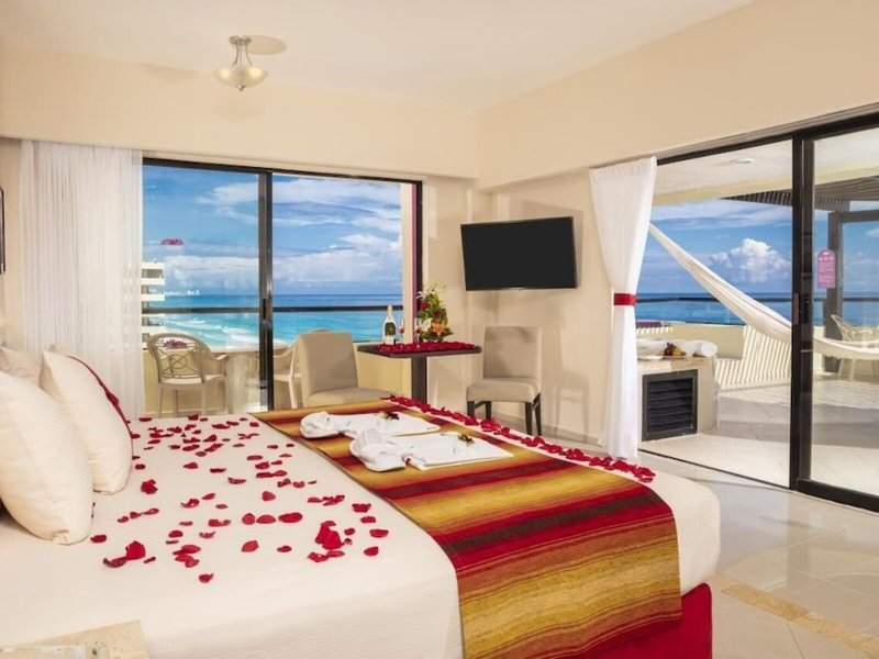 Crown Paradise Club 41
