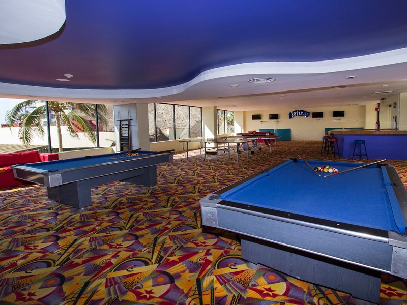 Crown Paradise Club 42