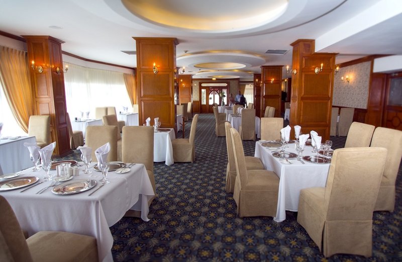 Crown Paradise Club Cancún 7