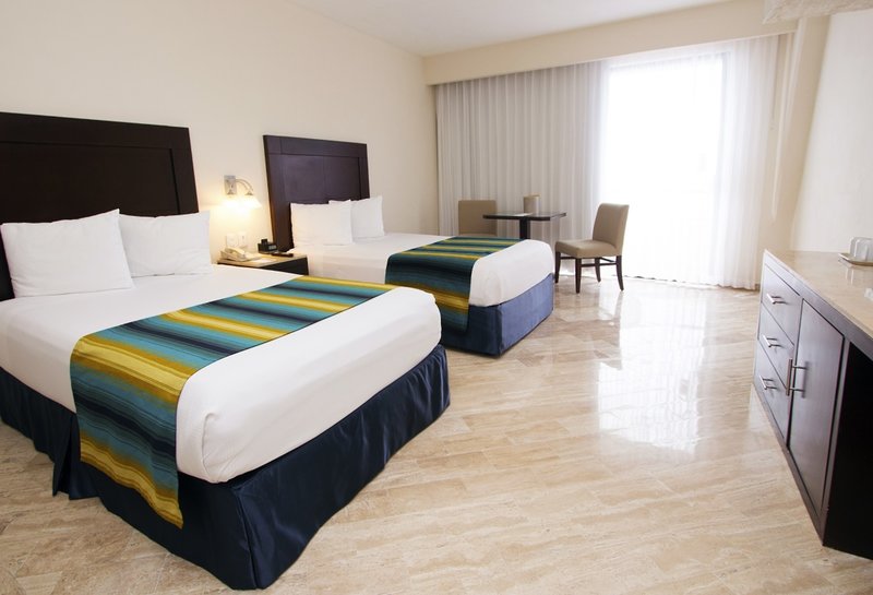 Crown Paradise Club Cancún 10