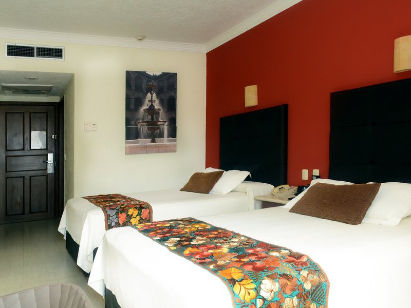 Adhara Hacienda Cancun 34