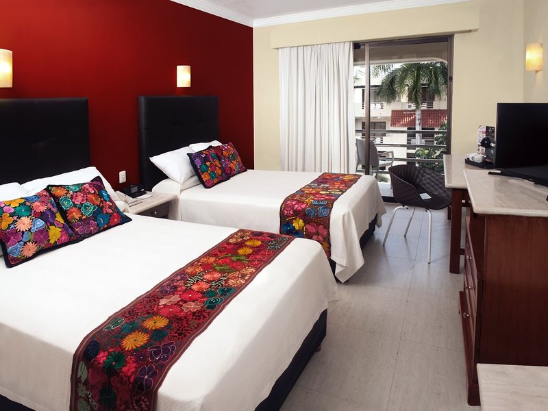 Adhara Hacienda Cancun 36