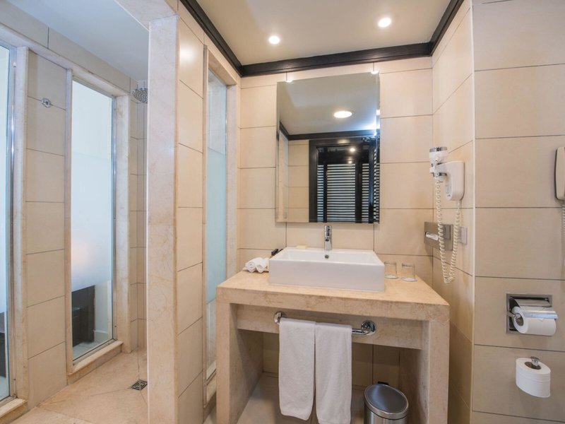 Reef Oasis Beach Resort 48
