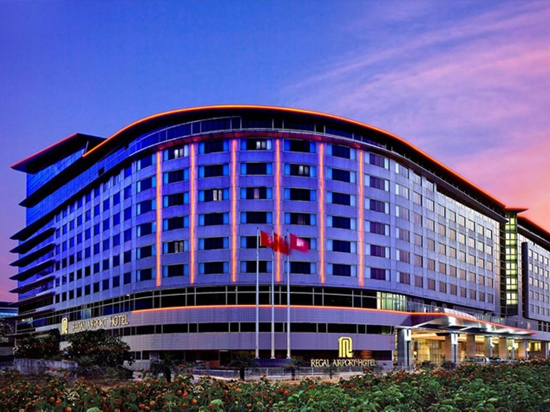 Regal Airport Hotel Hong Kong 1