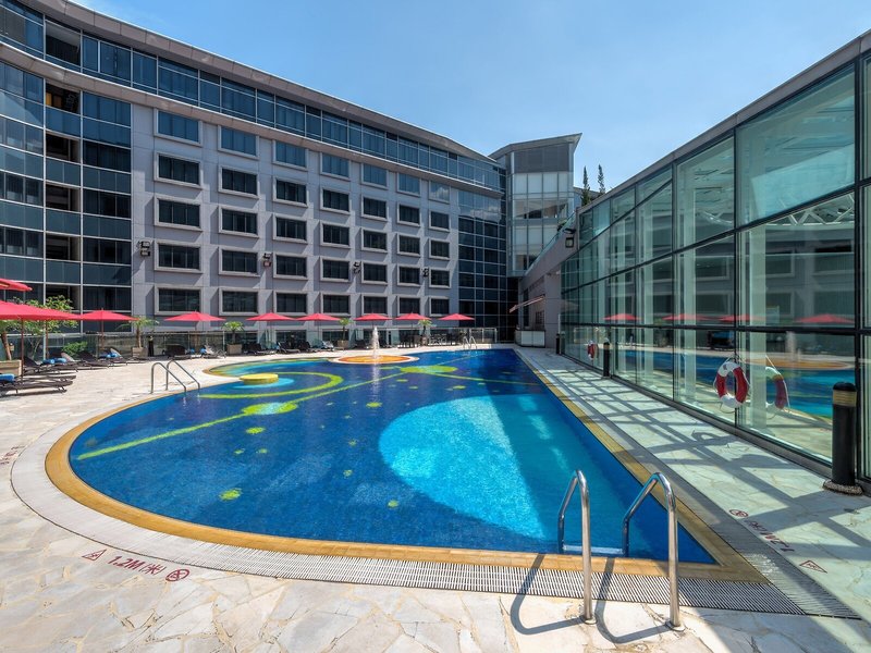 Regal Airport Hotel Hong Kong 3