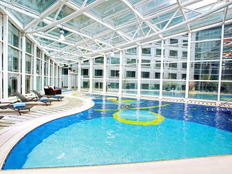 Regal Airport Hotel Hong Kong 5