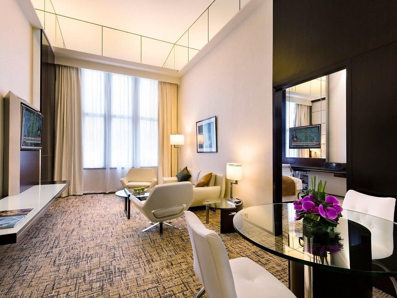 Regal Airport Hotel Hong Kong 7