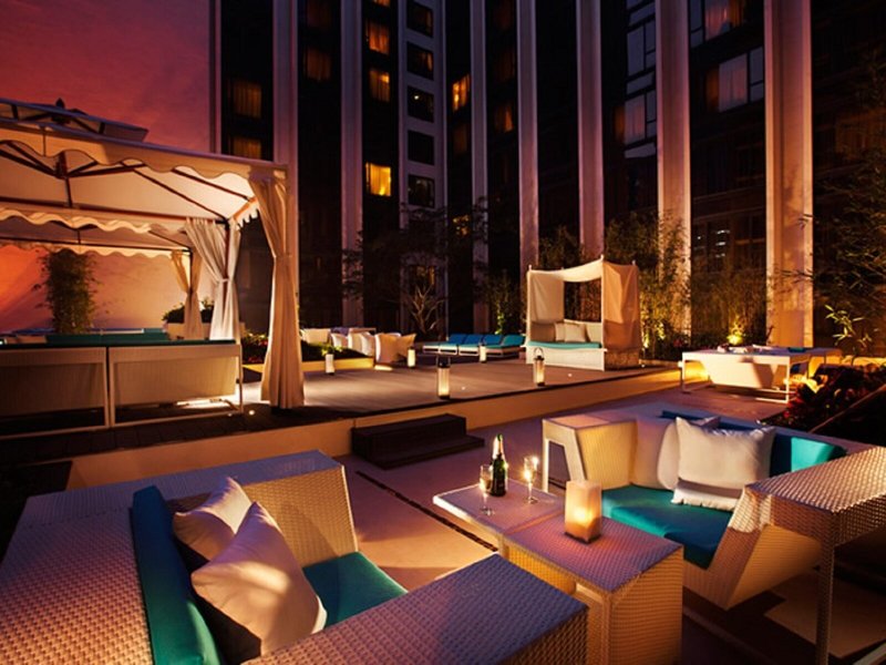 Regal Kowloon 2 - Exterior