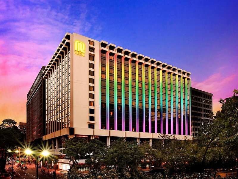 Regal Kowloon 4 - Exterior