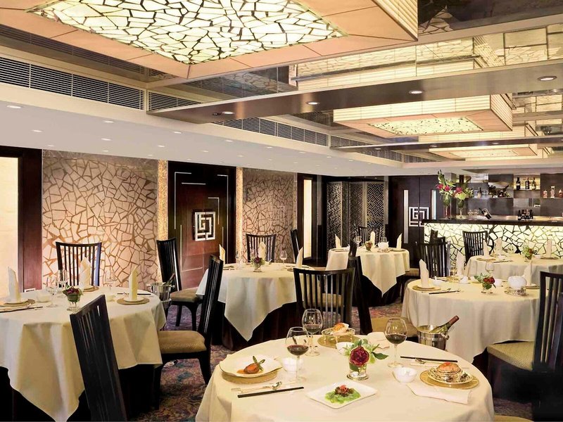 Regal Kowloon 18 - Restaurant