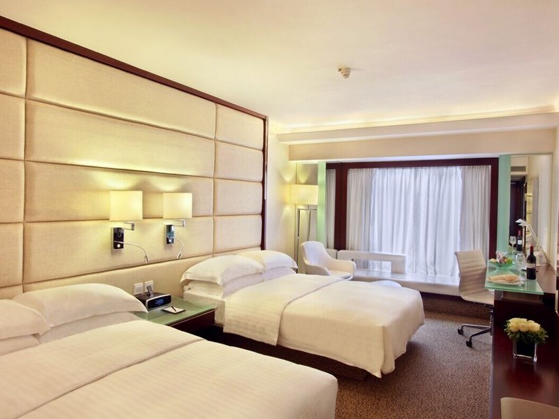 Regal Kowloon 32 - Room Example