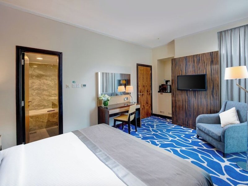 Hawthorn Suites by Wyndham Abu Dhabi City Centre 16 - Room Example