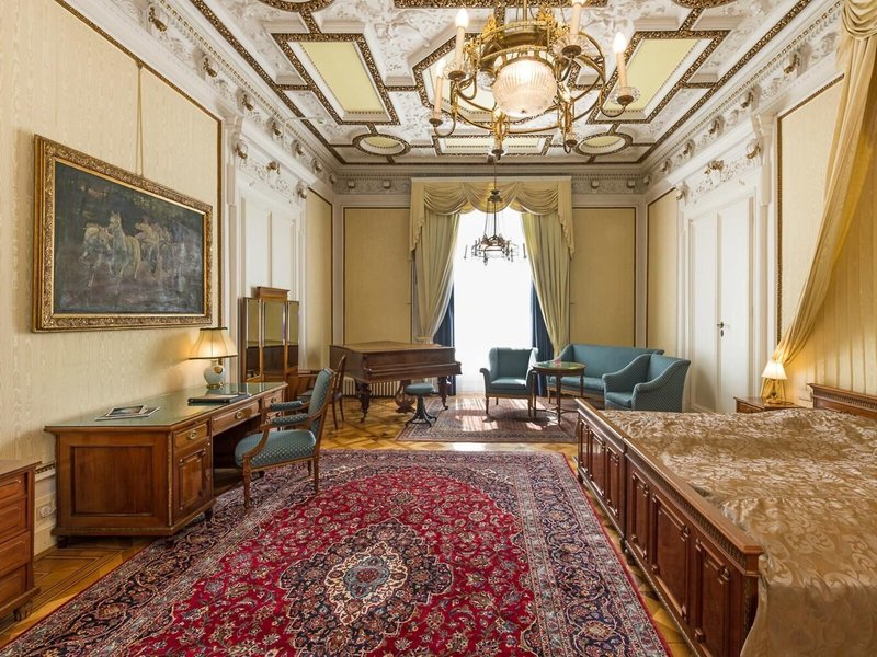 Hotel Regina 13