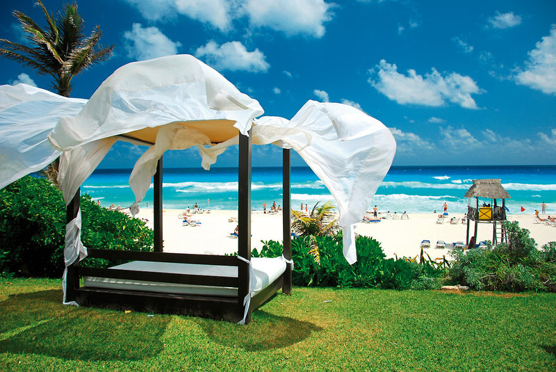 Grand Oasis Cancun 7