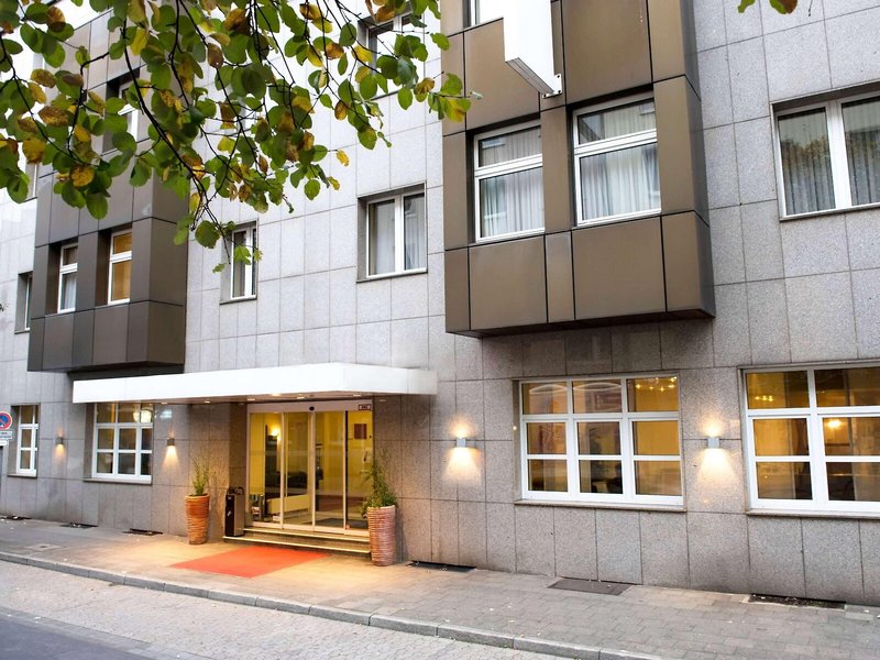 Wyndham Garden Düsseldorf City Centre Königsallee 1