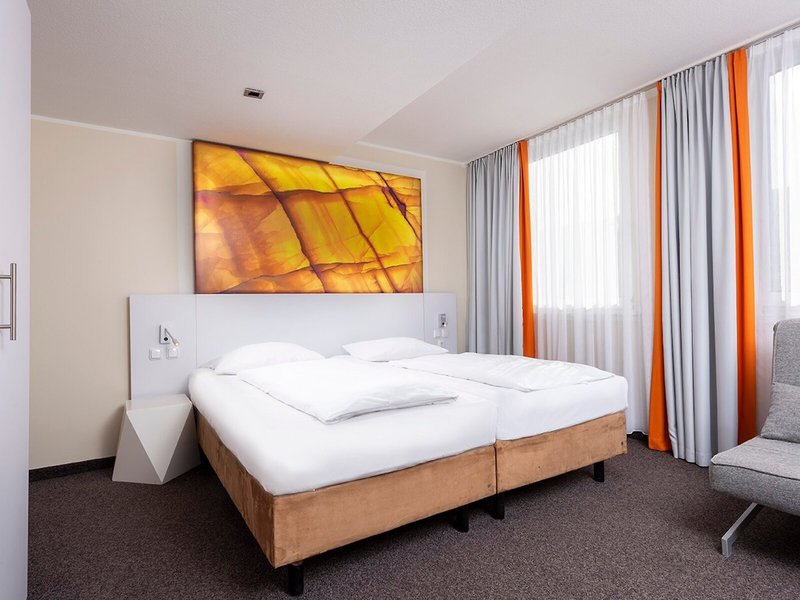 Wyndham Garden Düsseldorf City Centre Königsallee 7