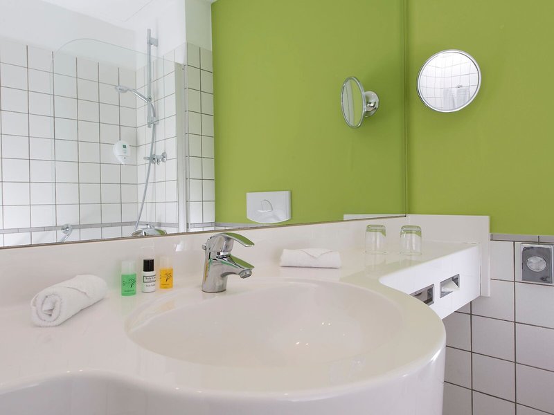 Wyndham Garden Düsseldorf City Centre Königsallee 23