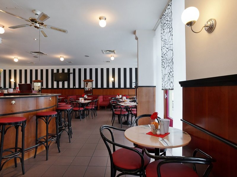AZIMUT Hotel Nürnberg 4