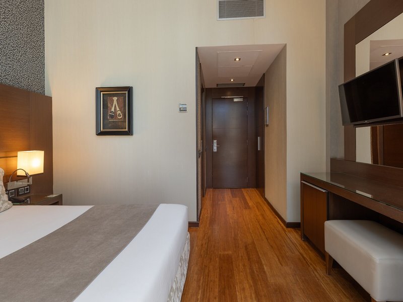 Colonial Barcelona 25 - Room Example