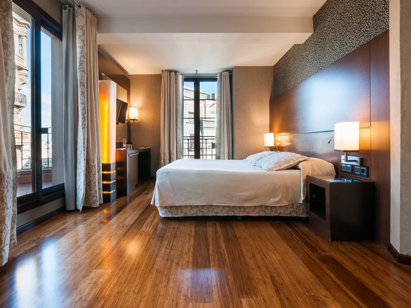 Colonial Barcelona 50 - Room Example