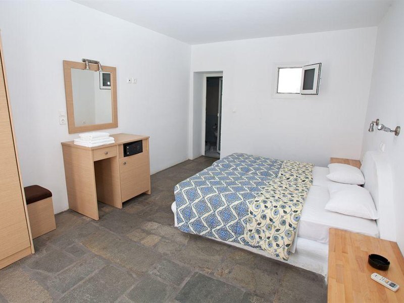 Paradise Beach Resort Mykonos 1