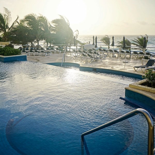 Occidental Tucancún 13