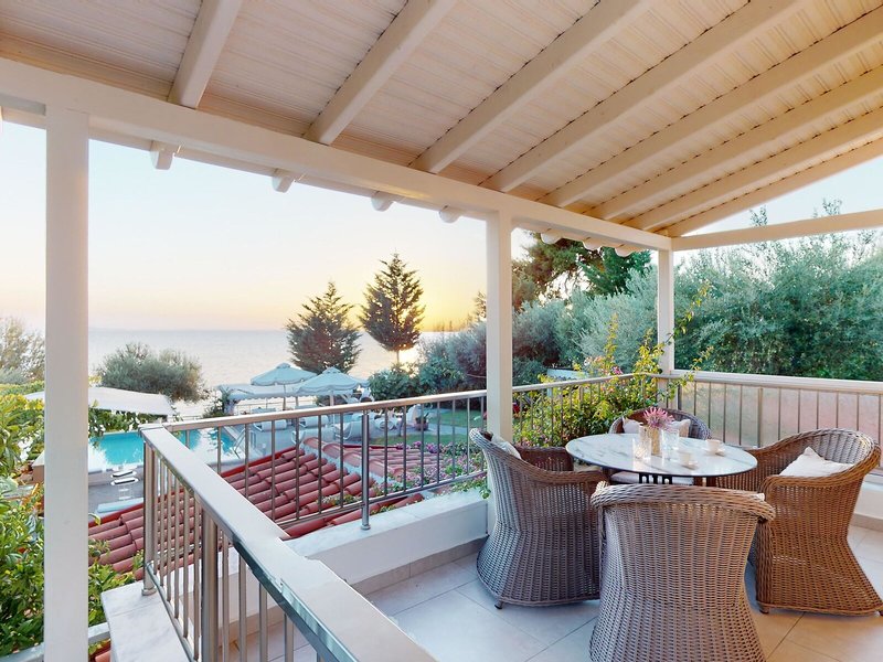 Acrotel Athena Villas 8