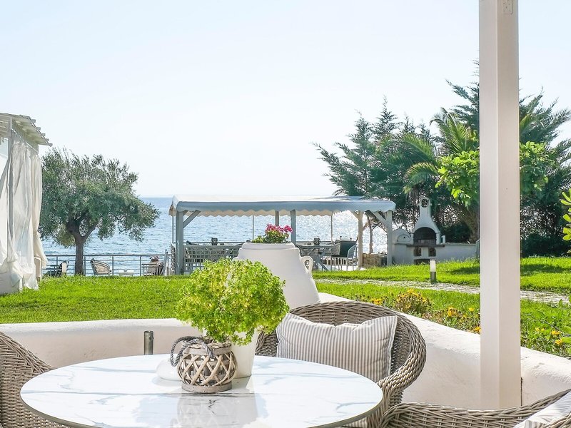 Acrotel Athena Villas 36