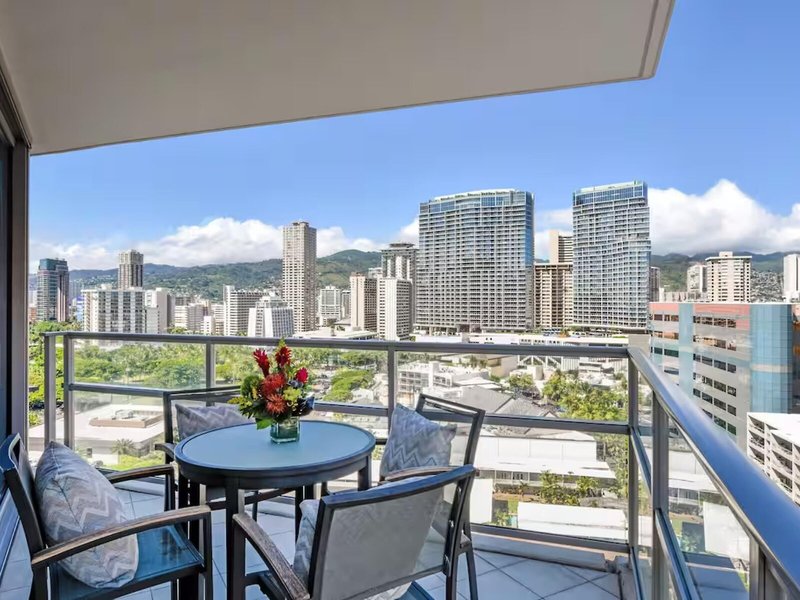 Trump International Hotel & Tower 2