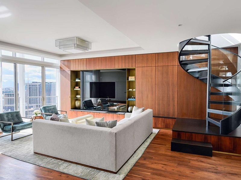 Trump International Hotel & Tower 18