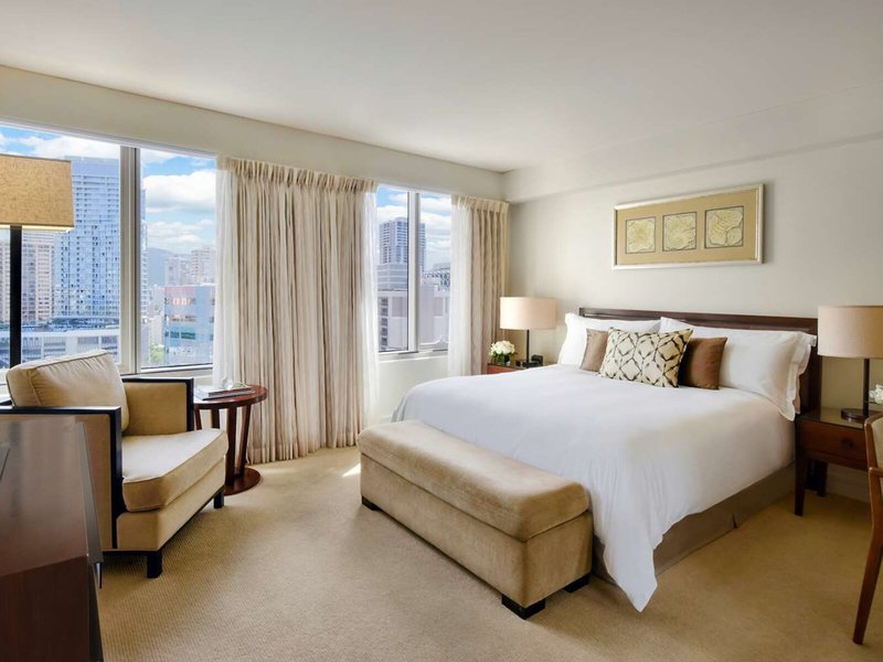 Trump International Hotel & Tower 47
