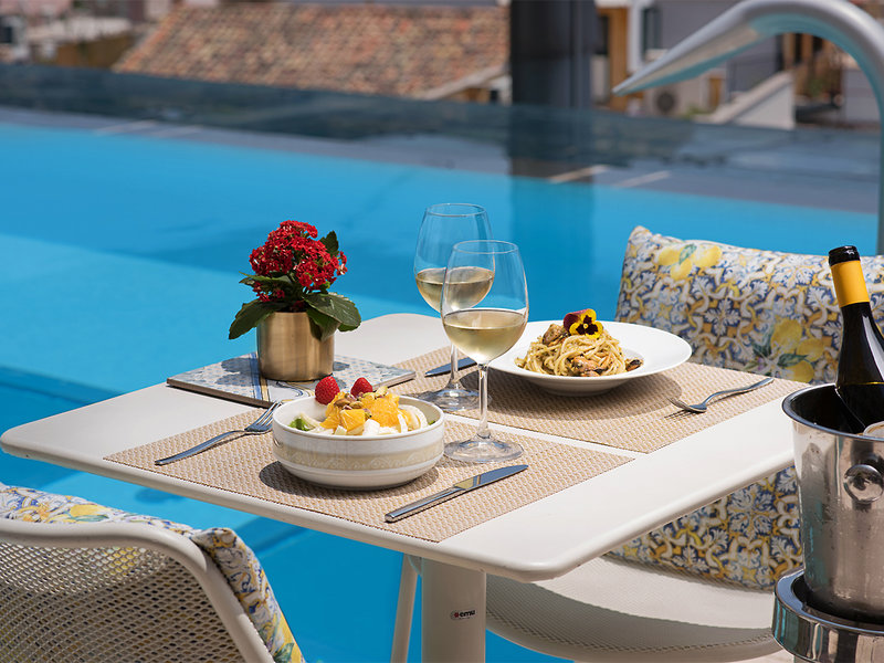 NH Collection Taormina 9