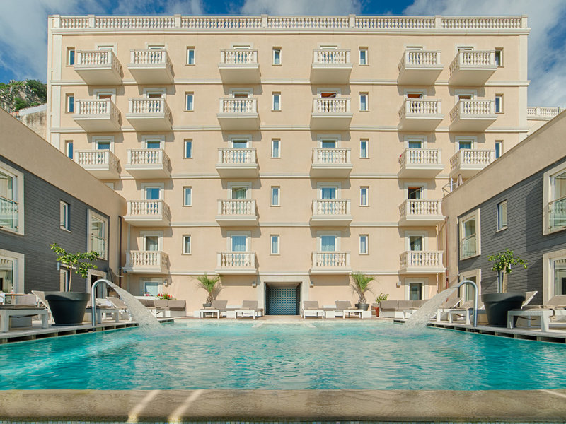 NH Collection Taormina 9