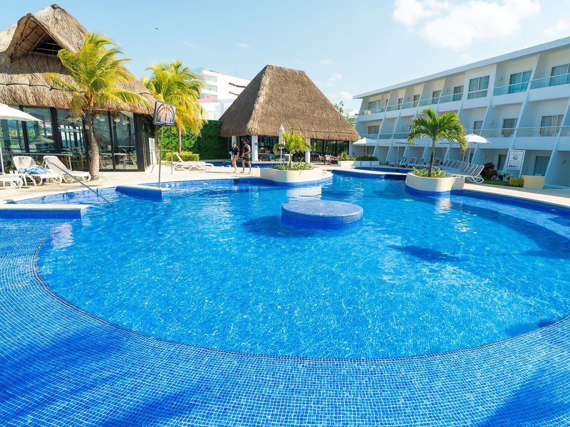 Cancun Bay Resort 20