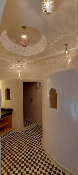 Riad Barroko 39 - Health & Beauty