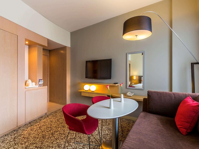 Novotel Suites Dubai Mall of the Emirates 26