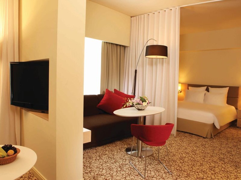 Novotel Suites Dubai Mall of the Emirates 34